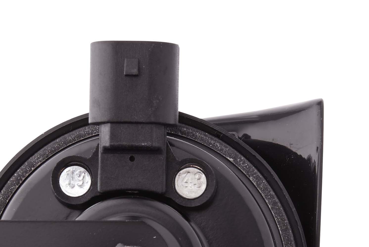 Hella Luchthoorn  3FH 012 010-041