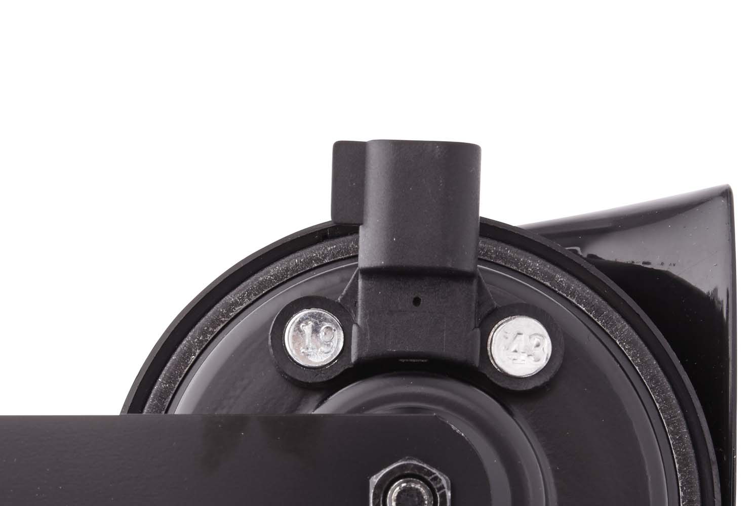 Hella Luchthoorn  3FH 012 010-081