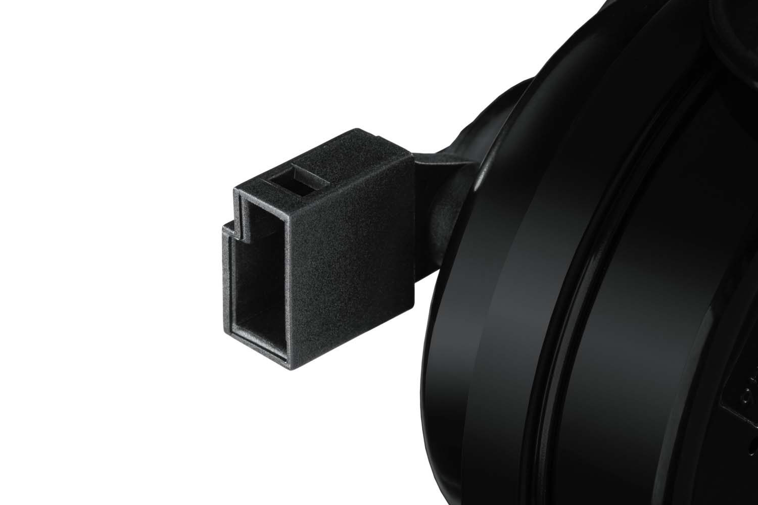 Hella Luchthoorn  3FH 012 010-111