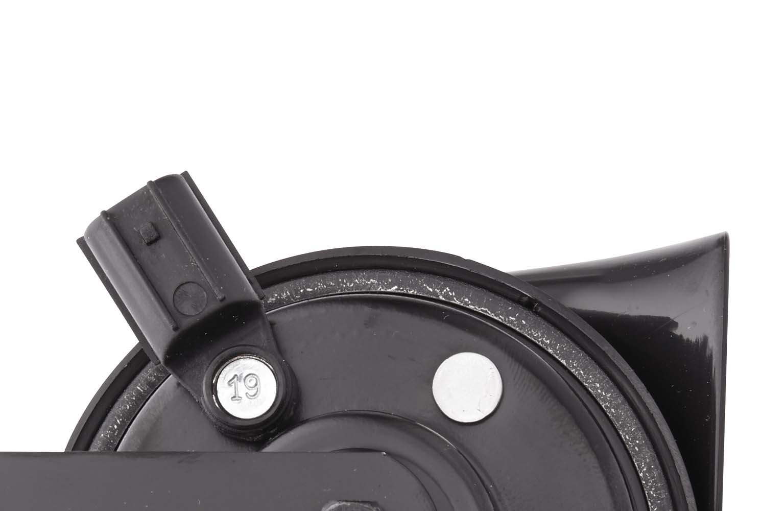 Hella Luchthoorn  3FH 012 010-121