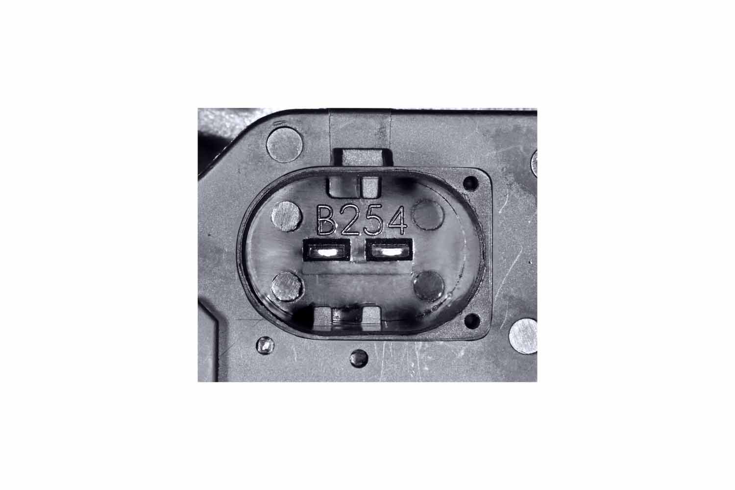 Hella Dynamo / Alternator 8EL 015 637-811