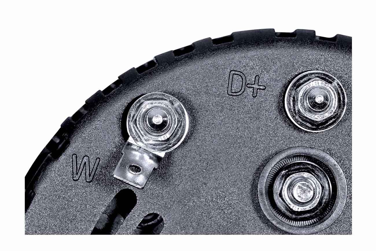 Hella Dynamo / Alternator 8EL 015 643-821