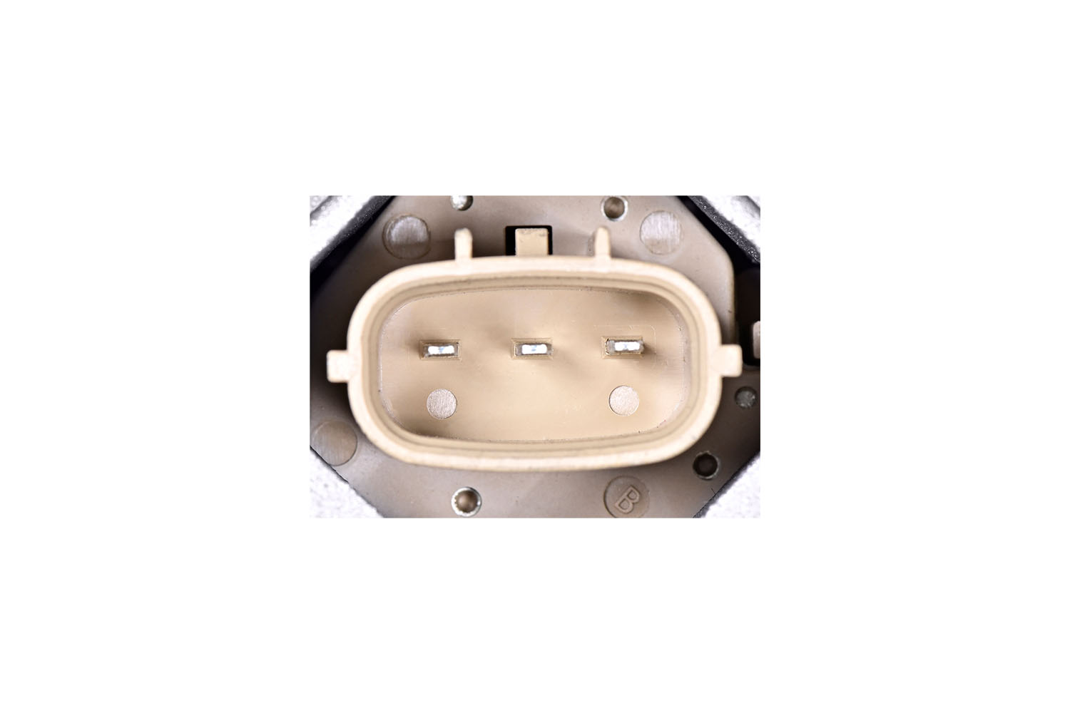 Hella Dynamo / Alternator 8EL 015 630-591