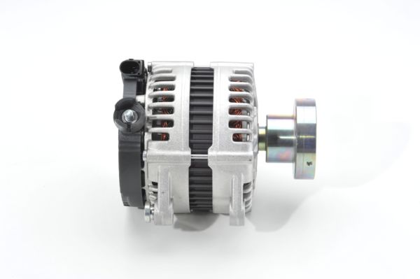 Bosch Alternator/Dynamo 0 121 615 108