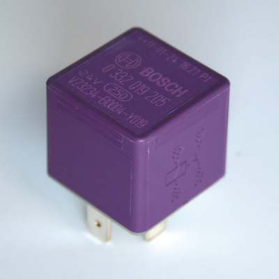 Relais Bosch 0 332 019 205