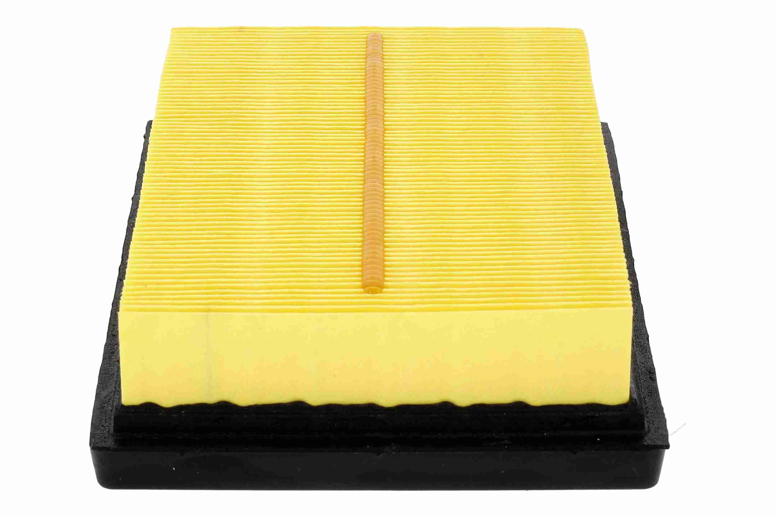 Vaico Luchtfilter V22-0777