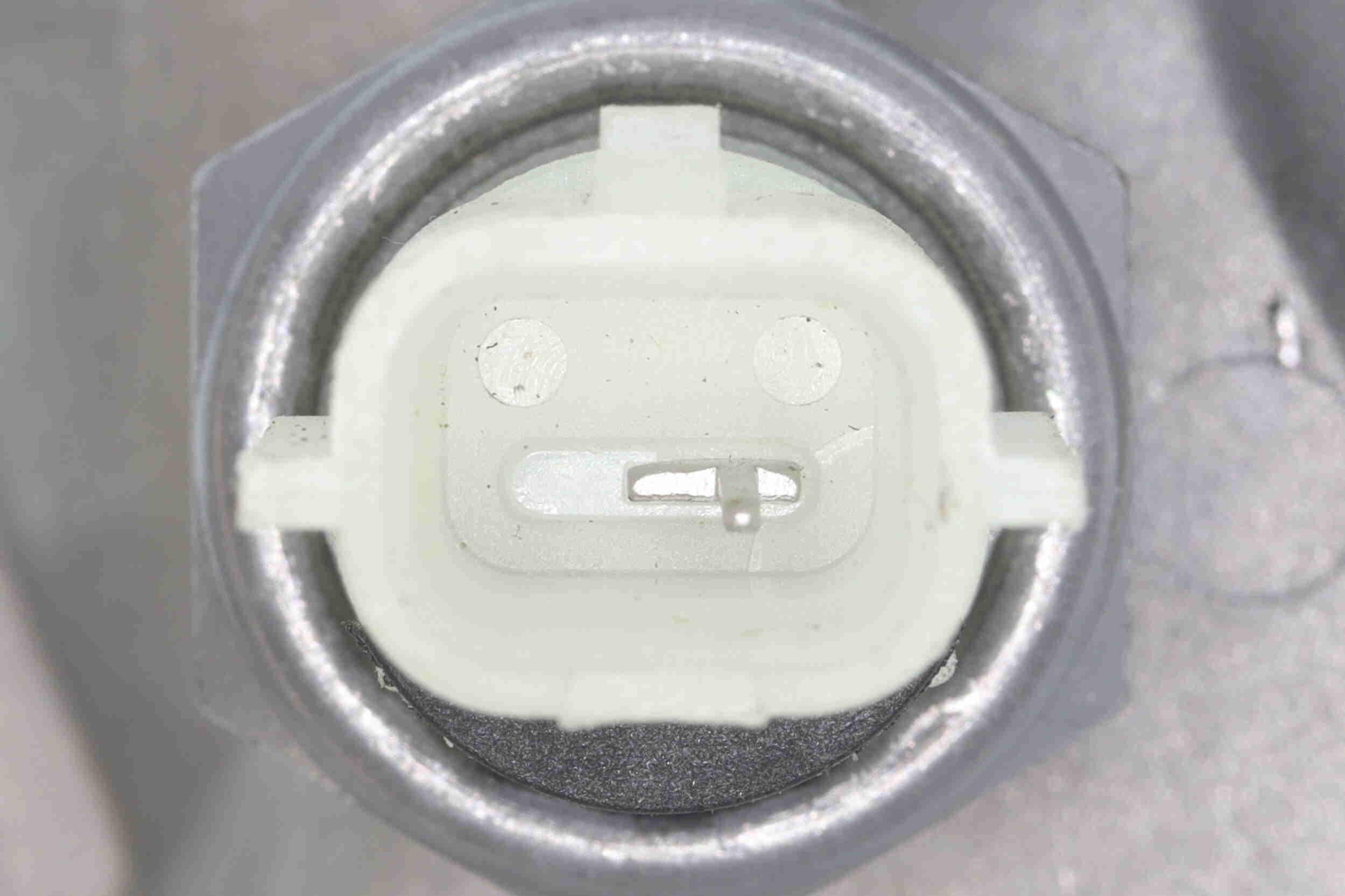 Vaico Oliefilterhuis V30-3656