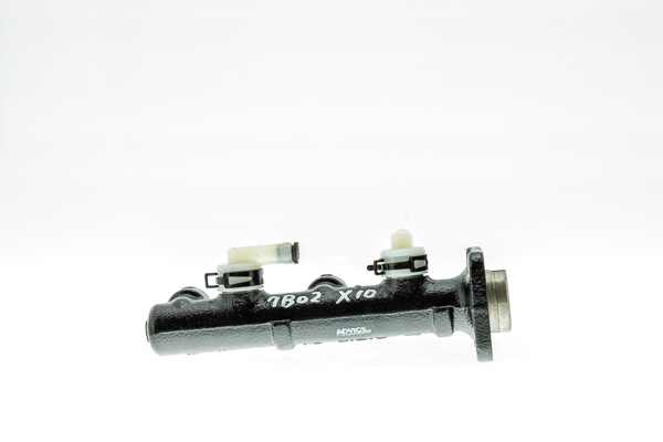 Aisin Hoofdremcilinder BMT-041