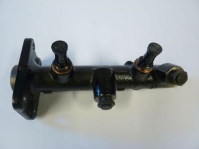 Hoofdremcilinder Aisin BMT-141
