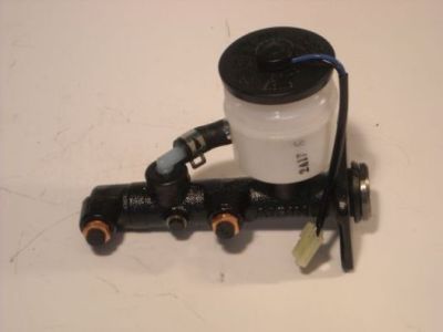 Aisin Hoofdremcilinder BMW-009