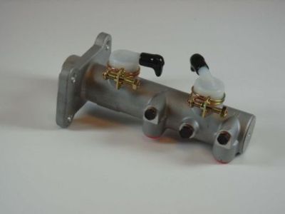 Hoofdremcilinder Aisin MM-058