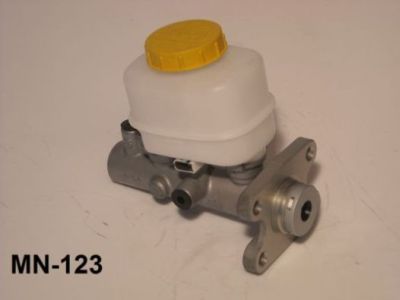 Aisin Hoofdremcilinder MN-123
