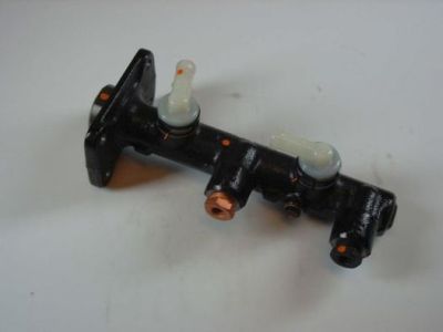 Aisin Hoofdremcilinder BMT-059