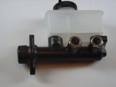 Hoofdremcilinder Aisin MZ-010