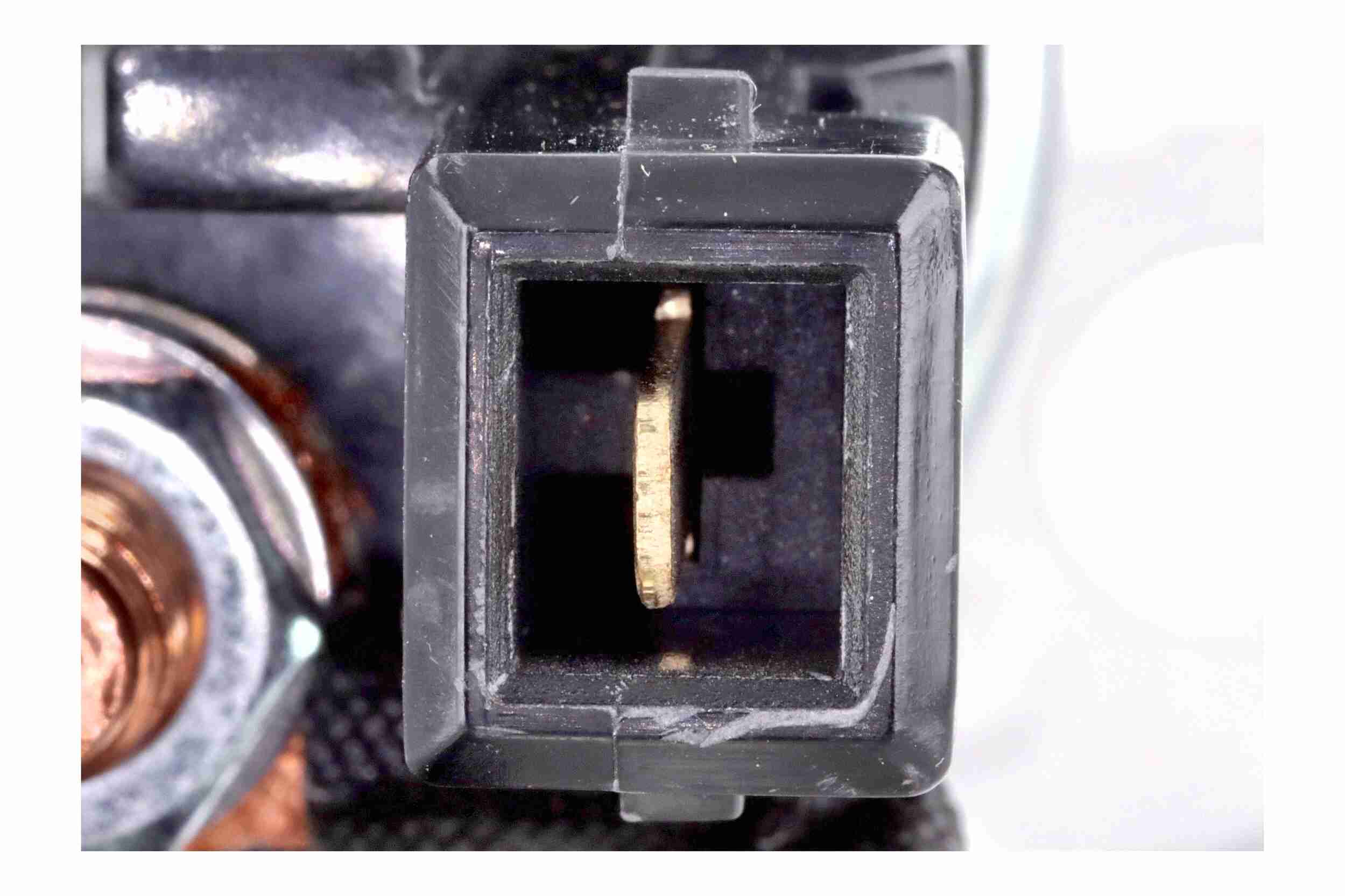 Vemo Starter V10-12-17830