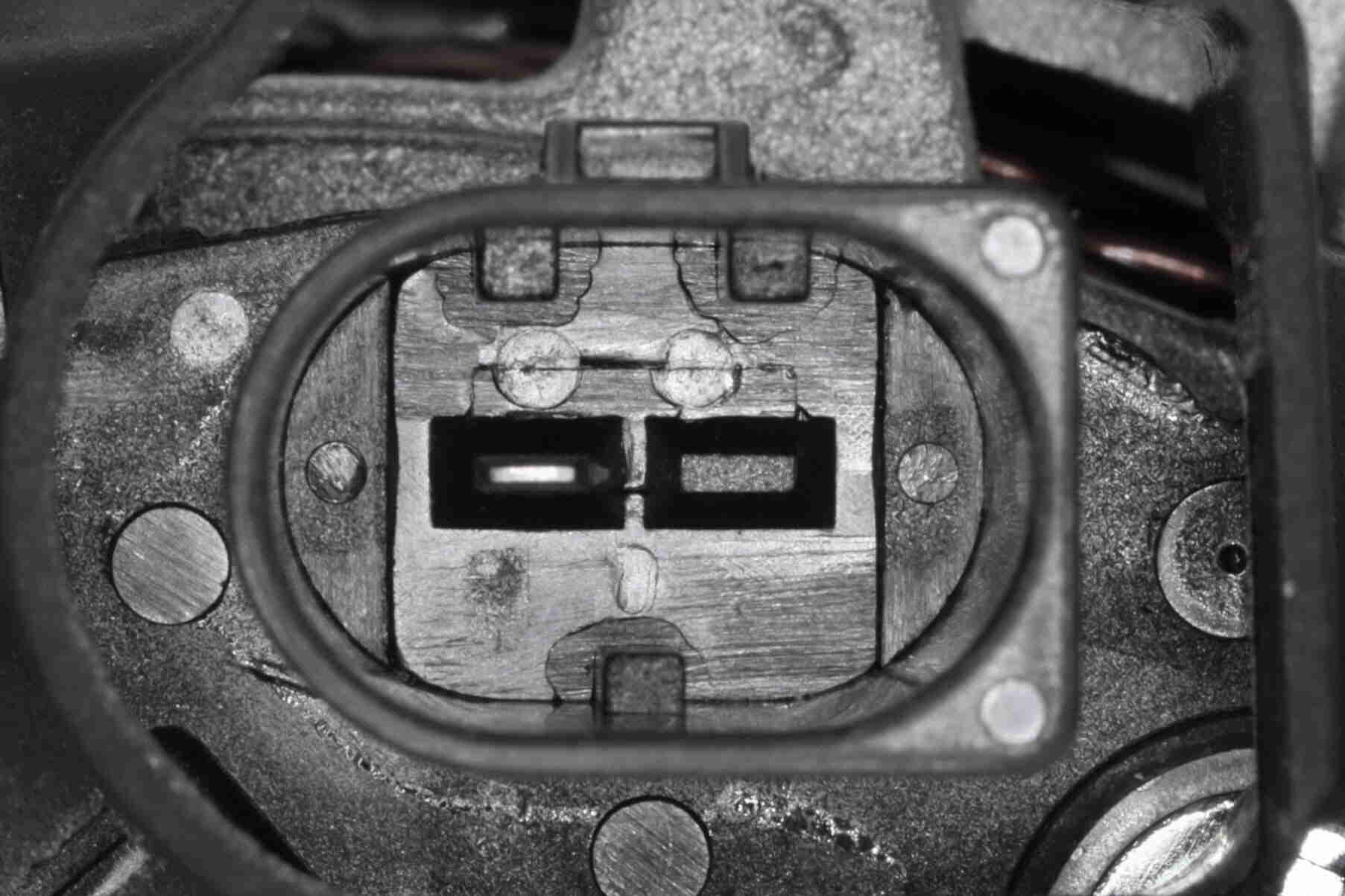 Vemo Alternator/Dynamo V10-13-50081