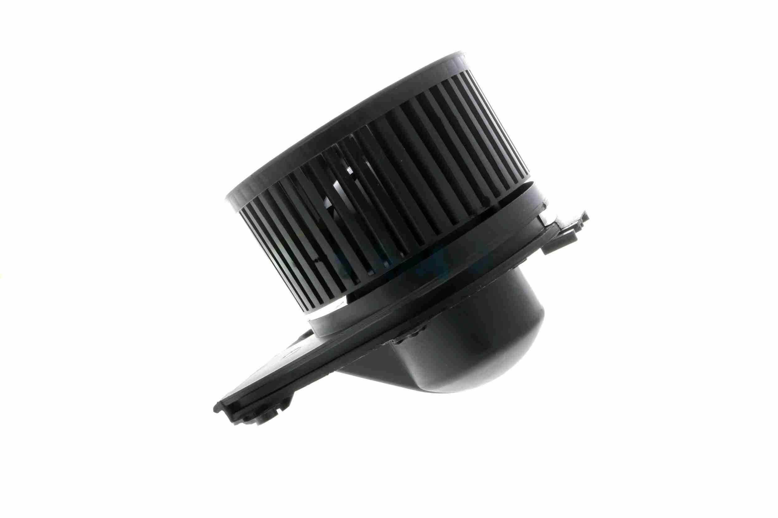 Vemo Ventilator aircocondensor V15-03-1924