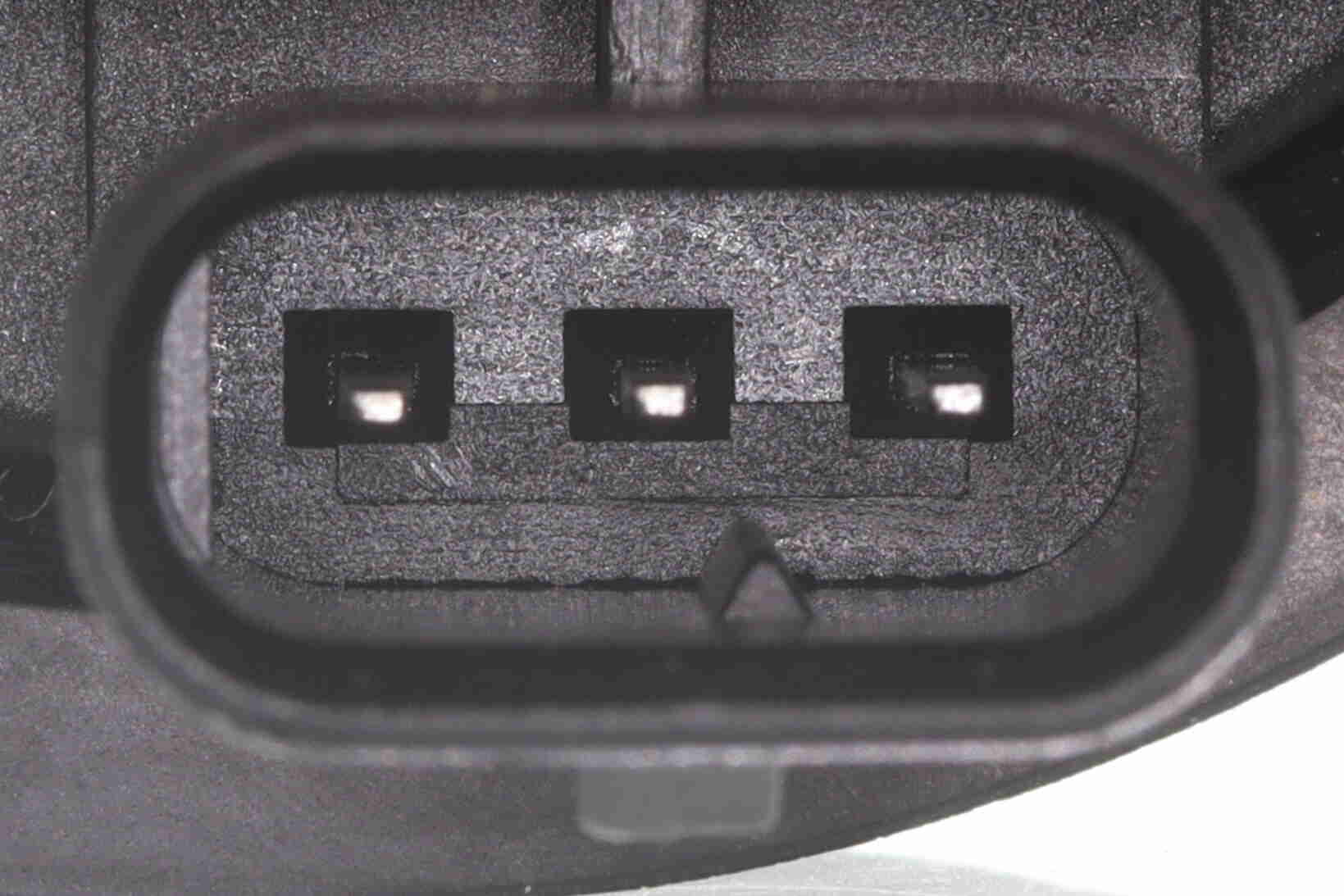 Vemo Hulpwaterpomp (koelwatercircuit) V20-16-0021