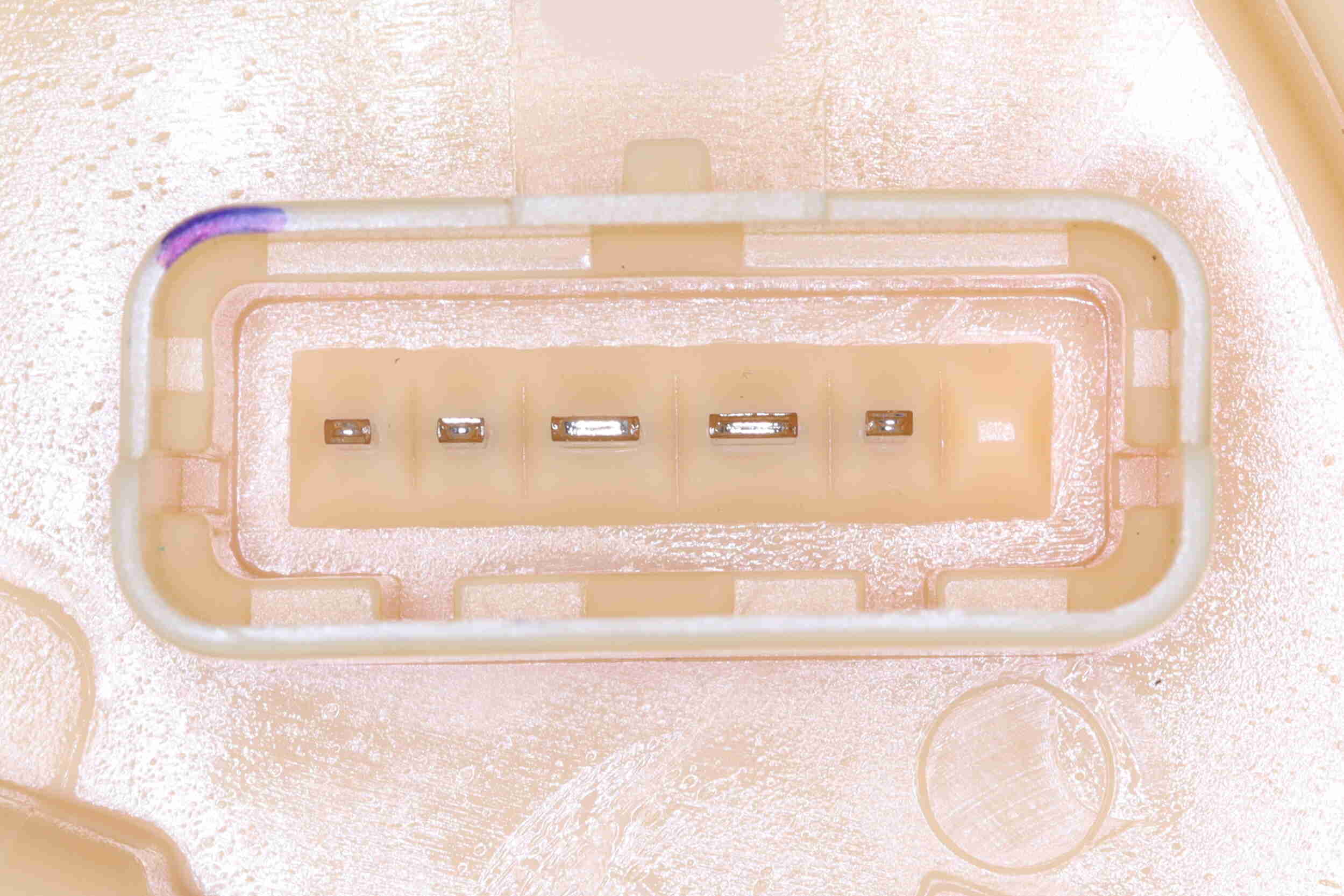 Vemo Brandstoftoevoereenheid V25-09-0113