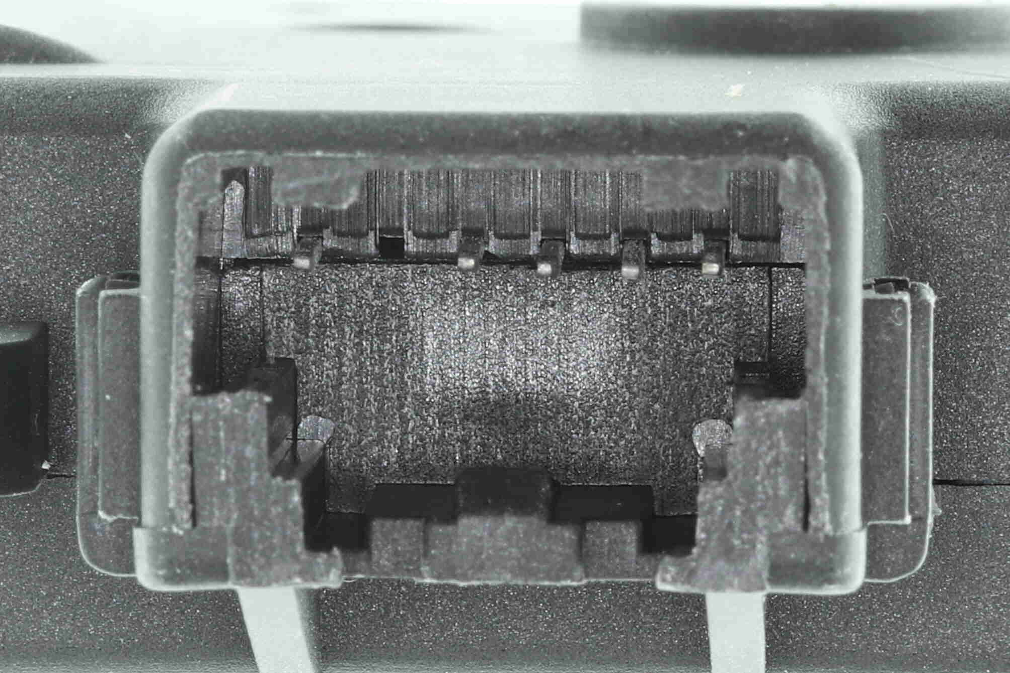 Vemo Luchtklep V25-77-0106