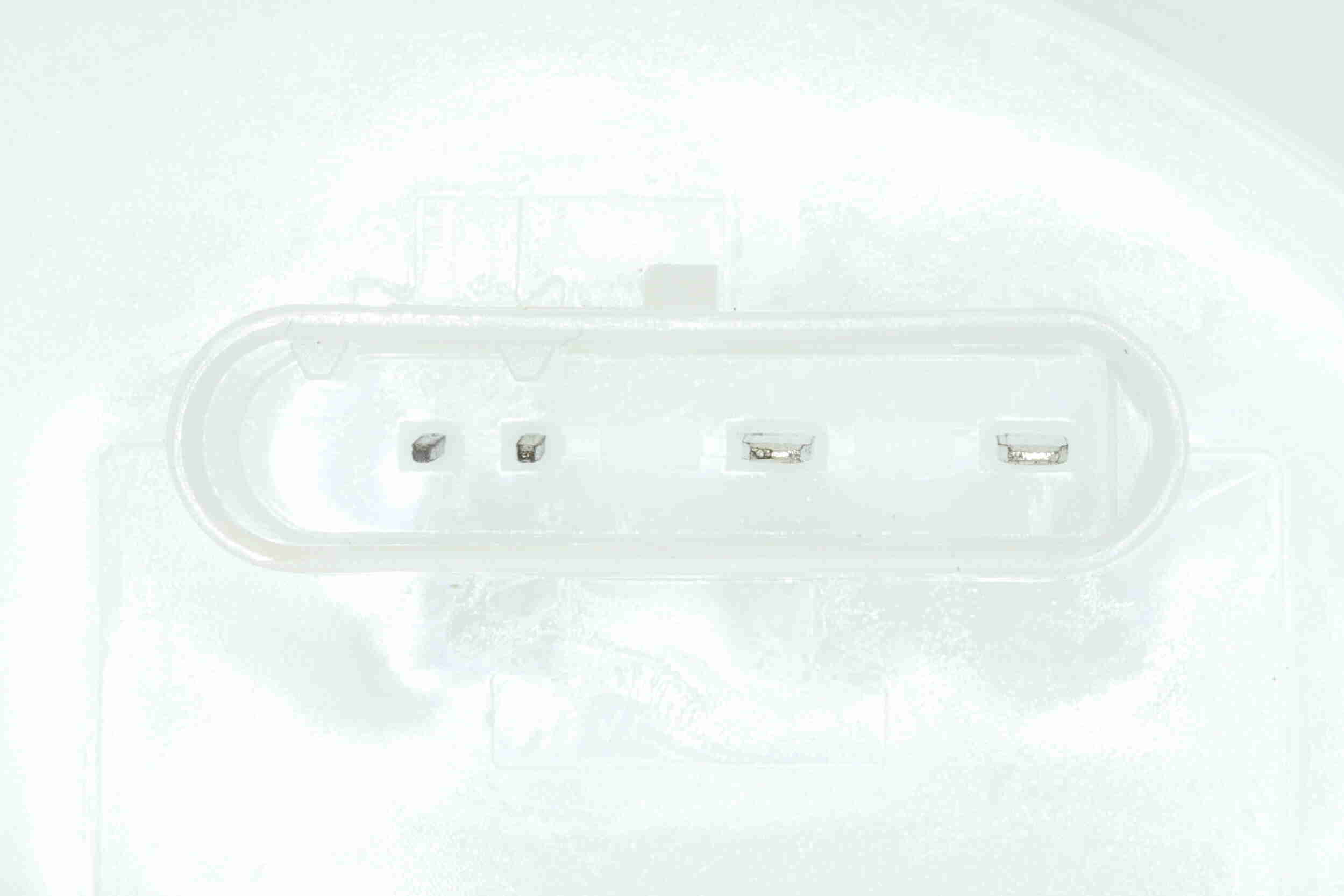 Vemo Brandstof toevoermodule V30-09-0082