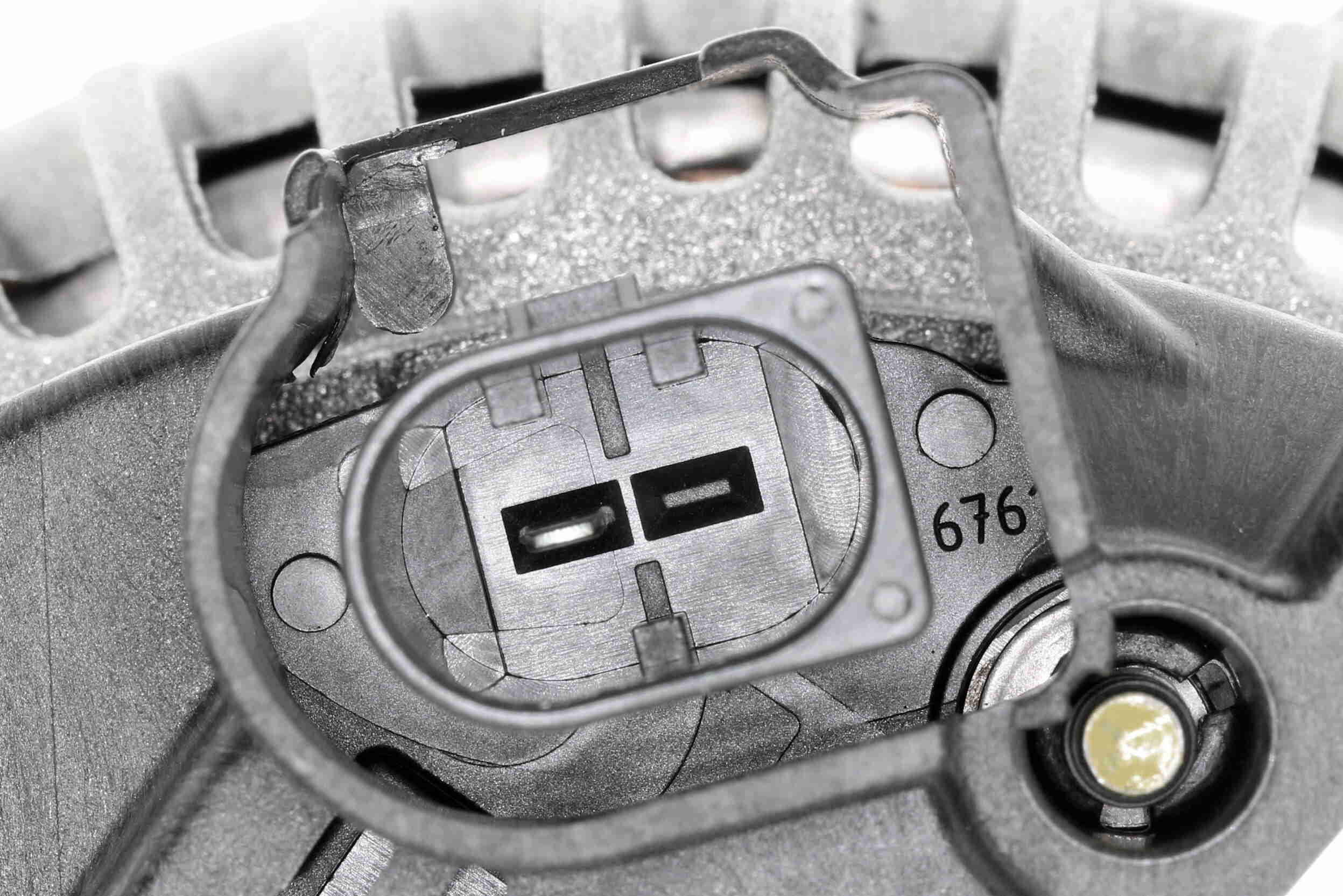 Vemo Alternator/Dynamo V30-13-50020