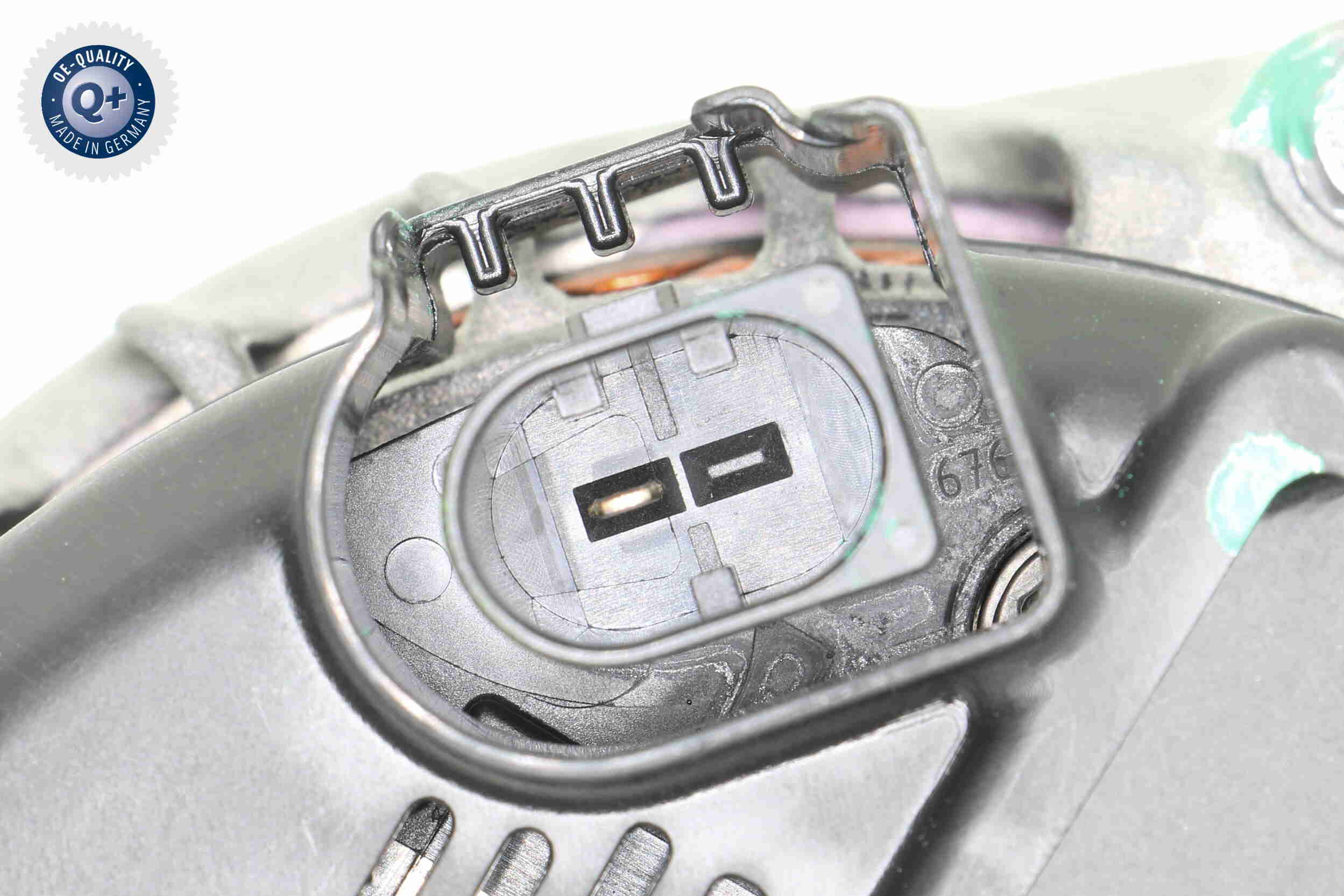 Vemo Alternator/Dynamo V30-13-50050