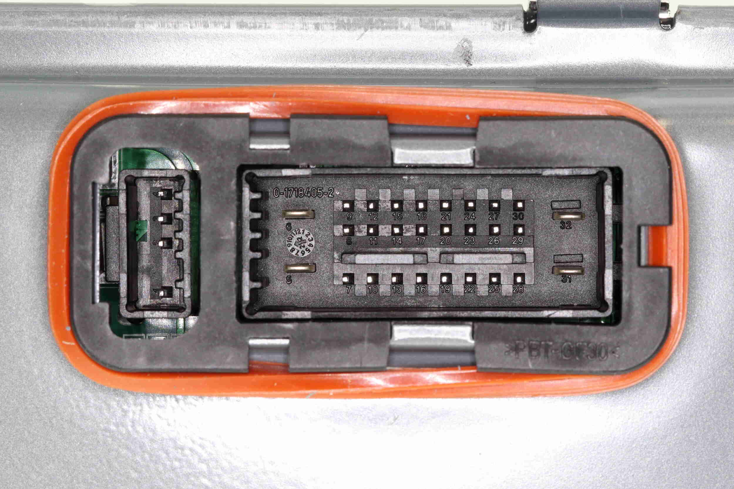 Vemo Regeleenheid verlichting V30-73-0295