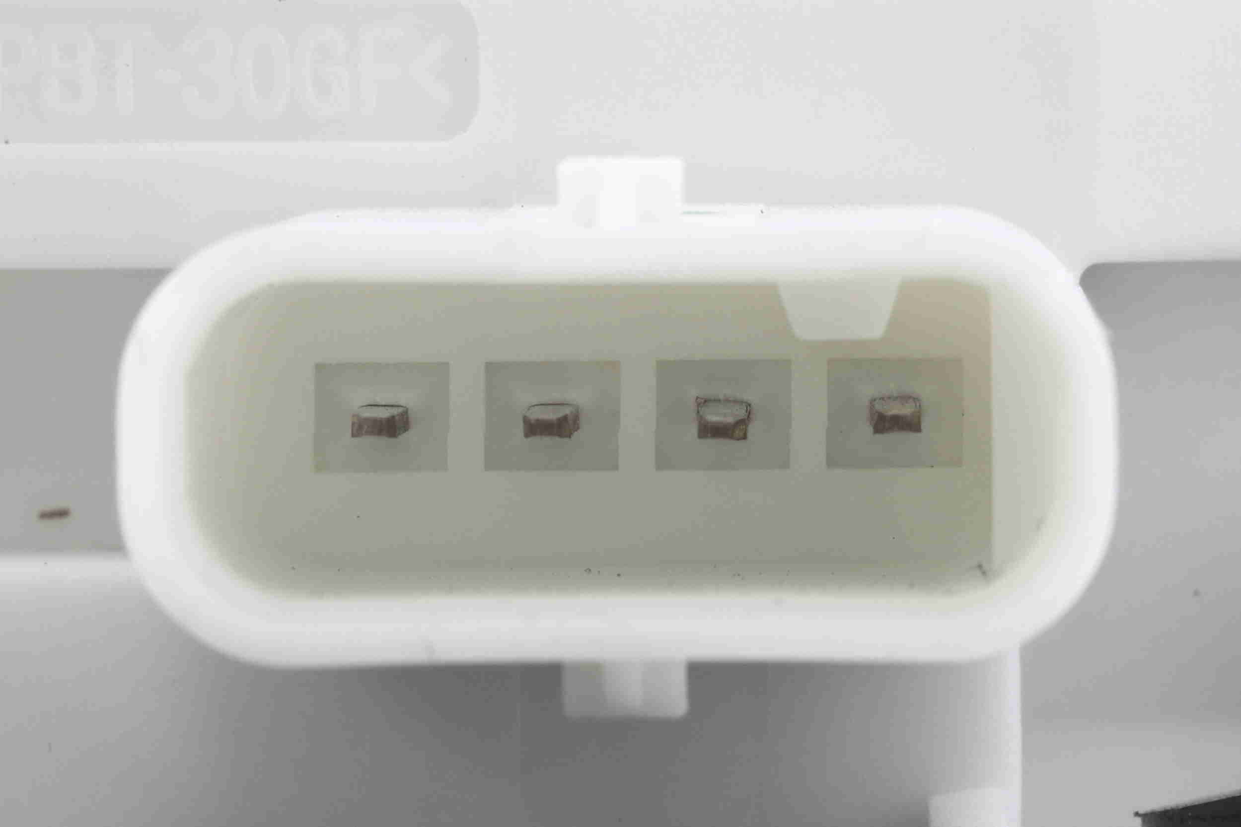 Vemo Sluithulp, portier V30-85-0033