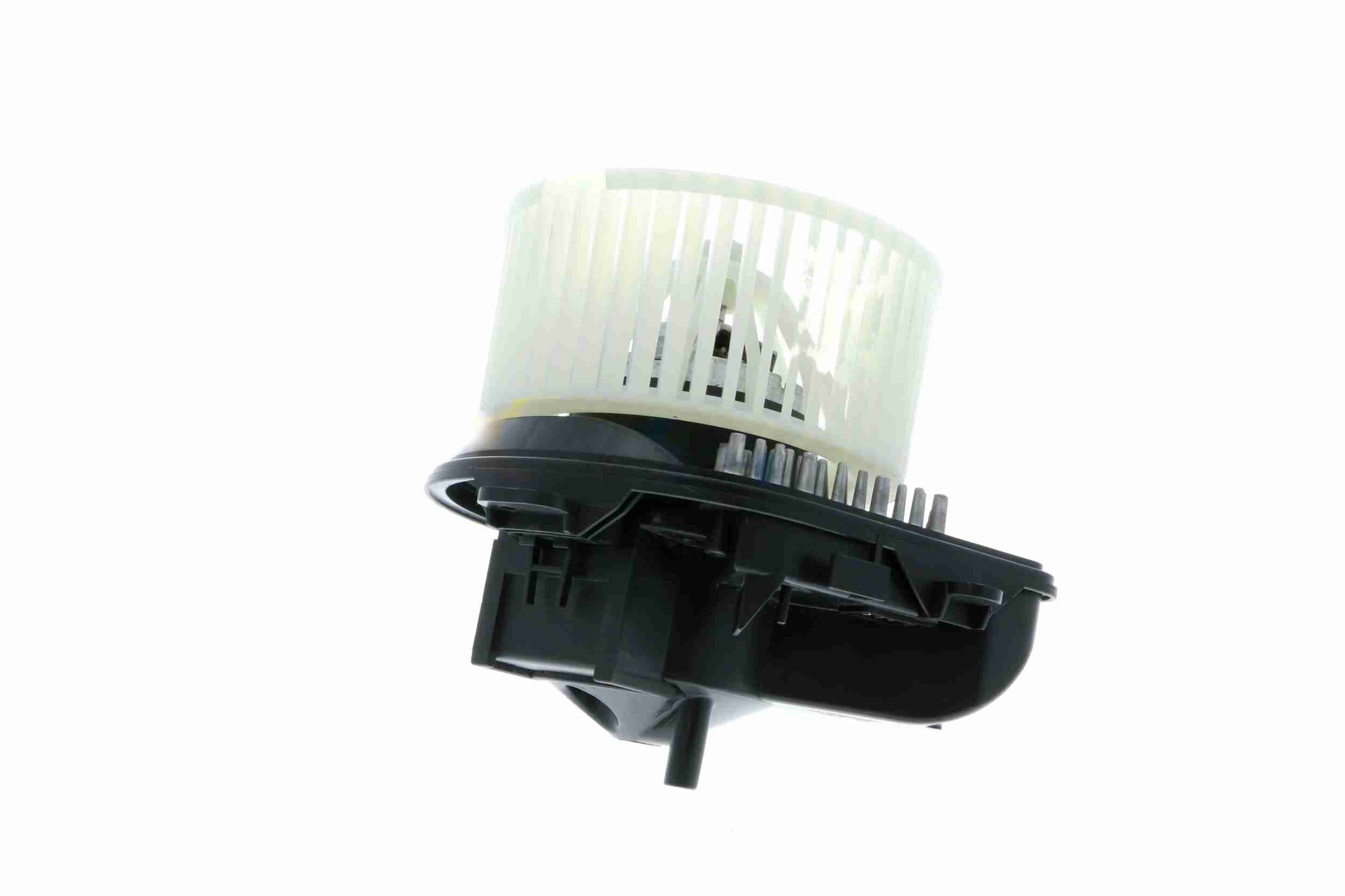 Vemo Ventilator aircocondensor V42-03-1235