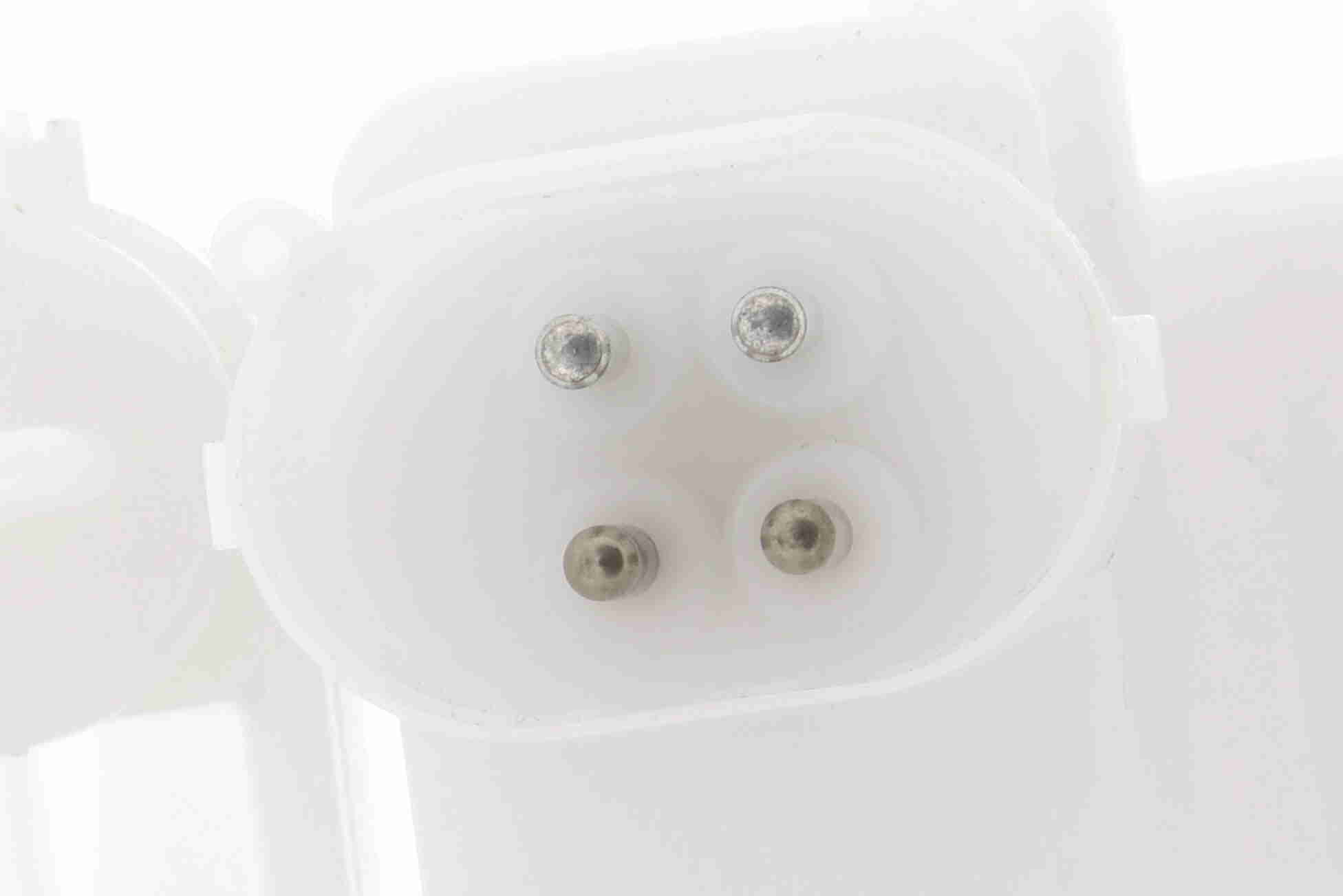 Vemo Brandstoftoevoereenheid V48-09-0016