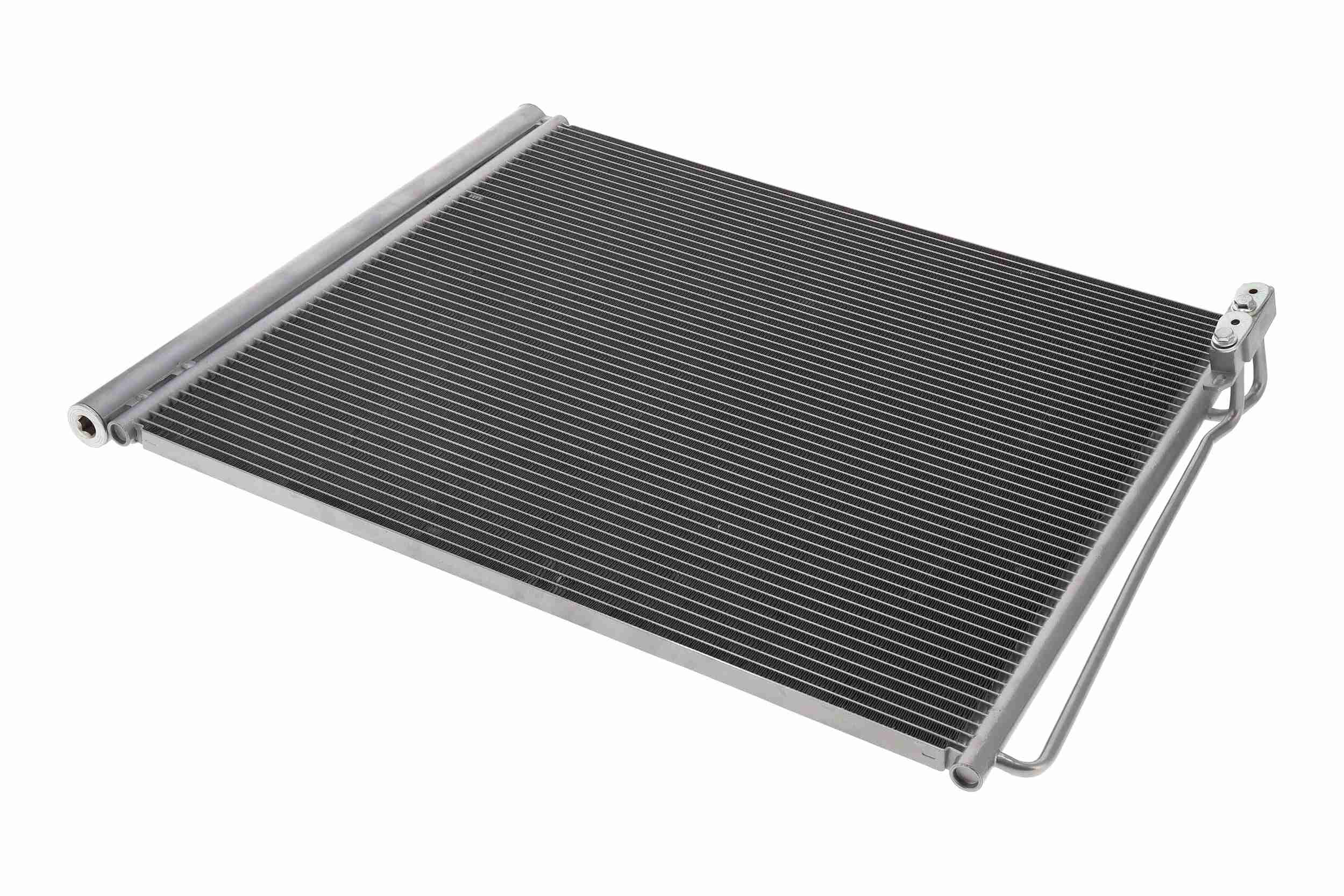 Vemo Airco condensor V48-62-0002