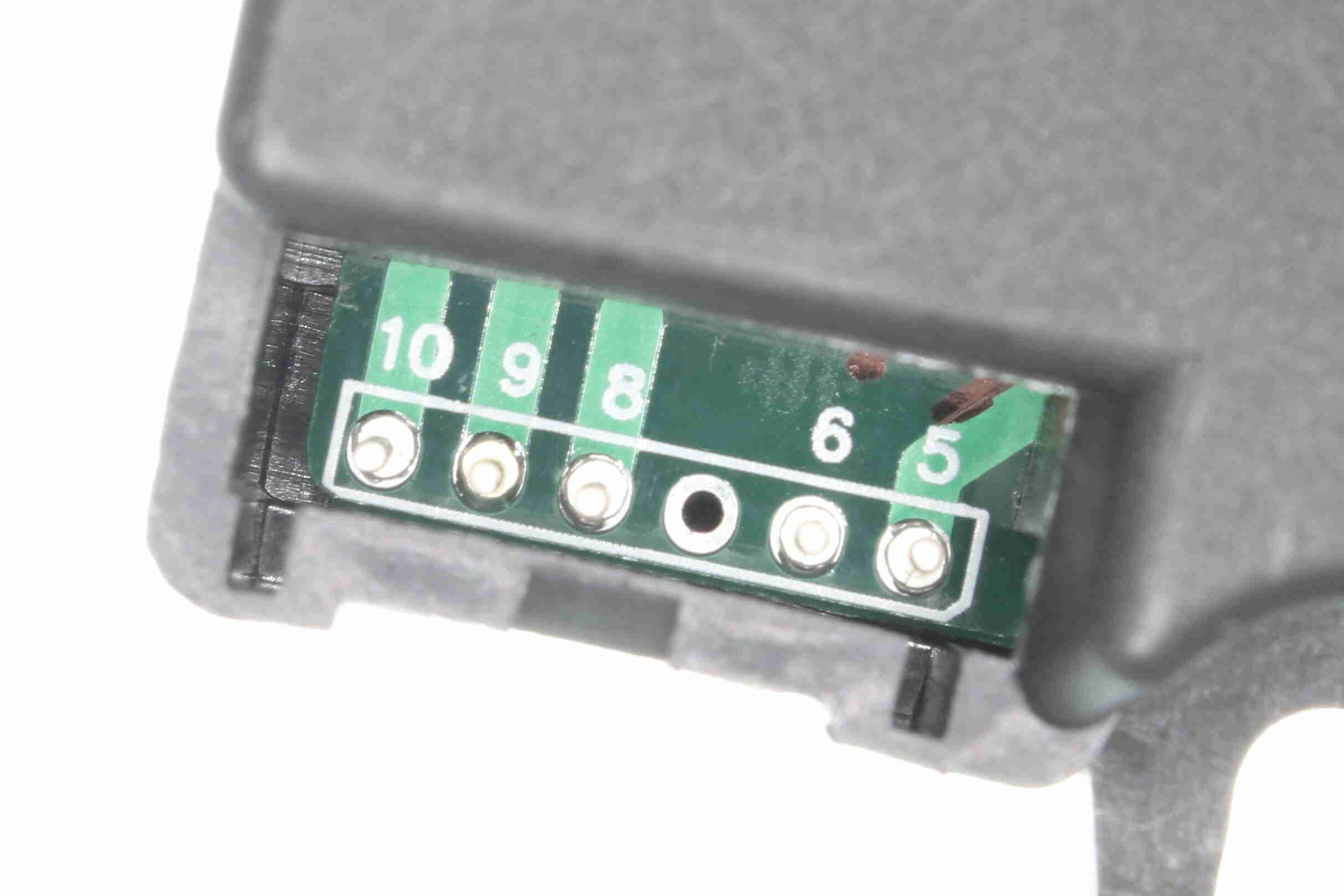 Vemo Luchtklep V51-77-0027