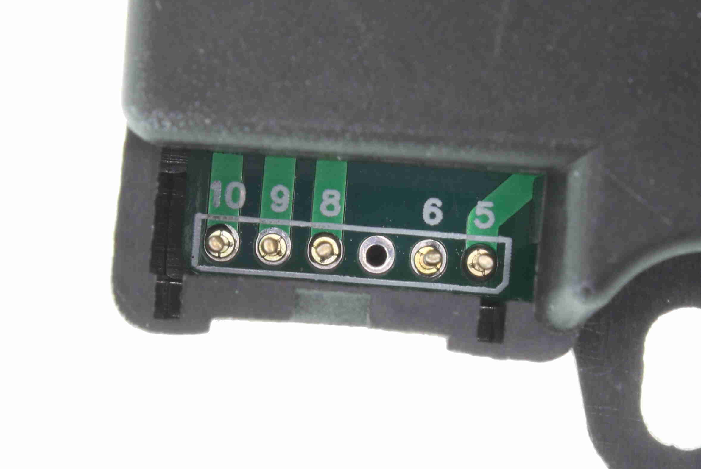 Vemo Luchtklep V51-77-0027