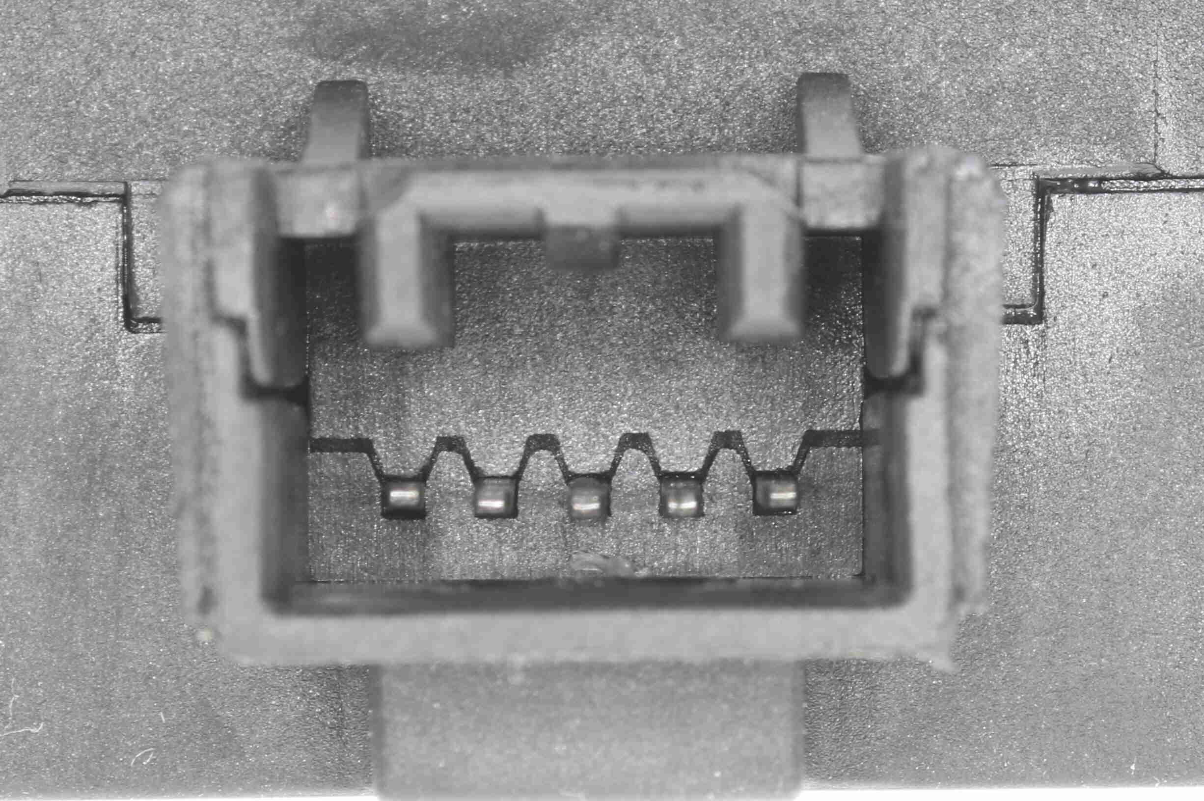 Vemo Luchtklep V57-77-0007