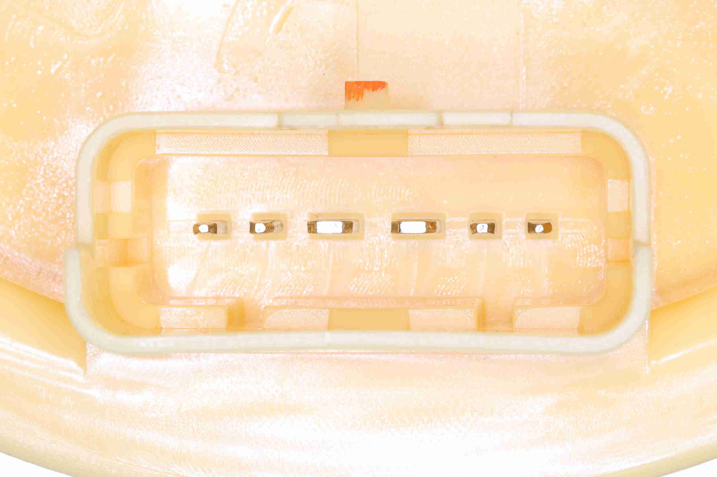 Vemo Brandstoftoevoereenheid V95-09-0028