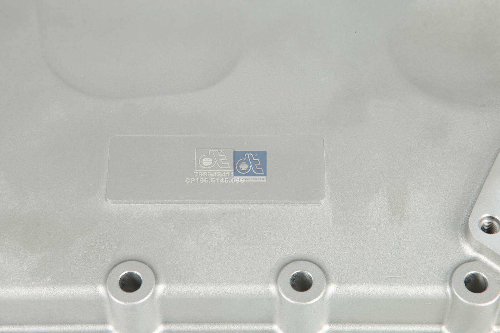 Dt Spare Parts Deksel, oliefilterbehuizing 2.00698