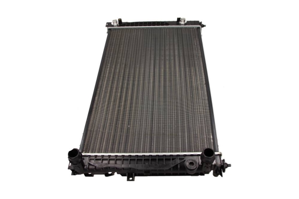 Radiateur Maxgear AC584956