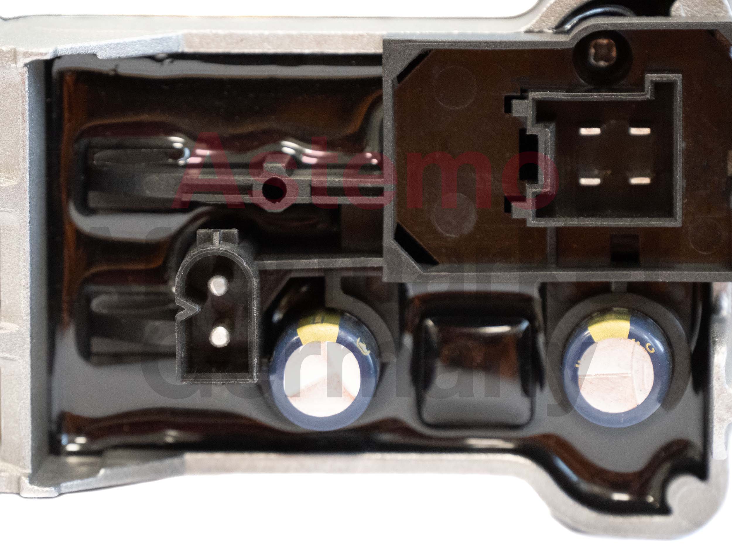 Hitachi Regeleenheid interieurventilator 2502526