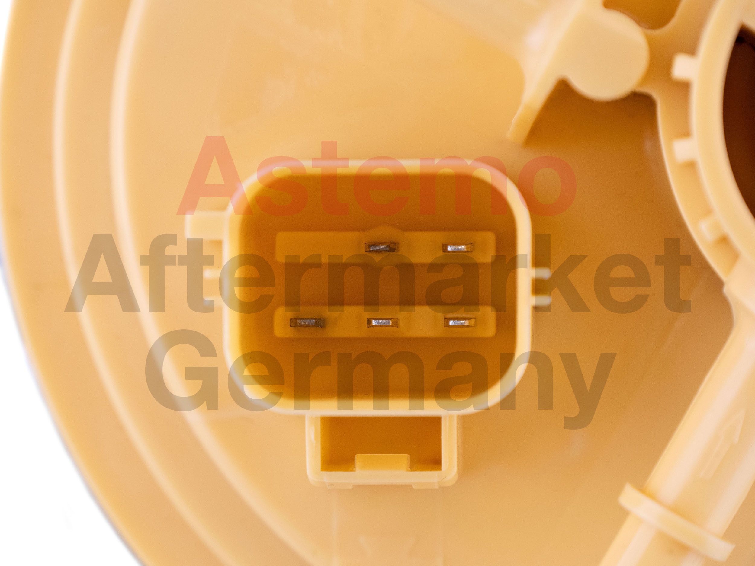 Hitachi Brandstoftoevoereenheid 2502729