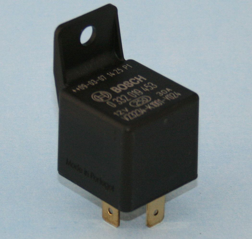 Relais Bosch 0 332 019 453
