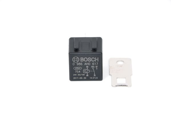 Relais Bosch 0 986 AH0 617