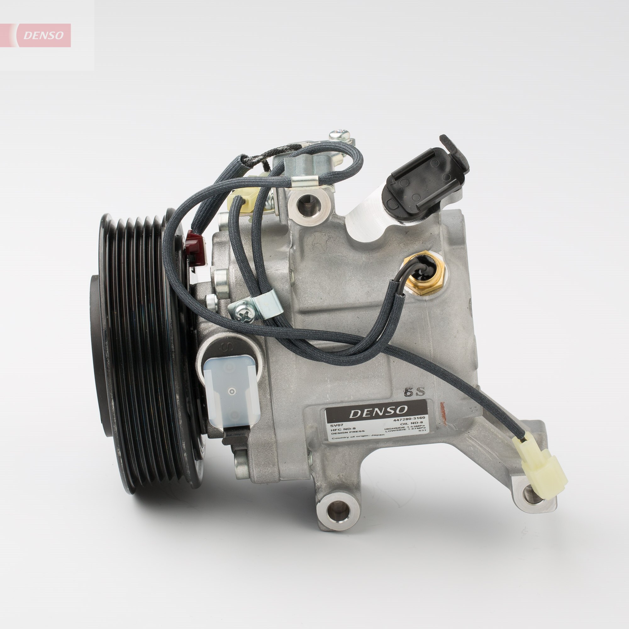 Denso Airco compressor DCP99017