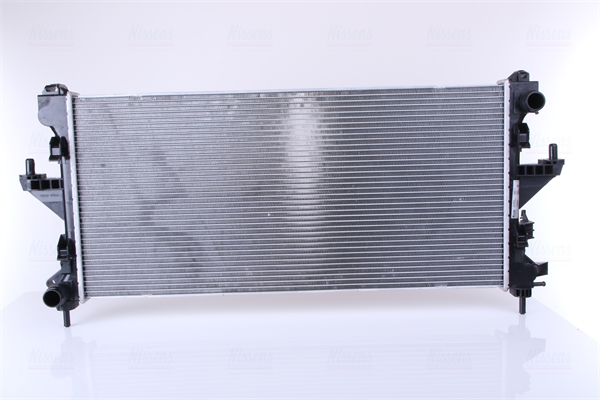 Radiateur Nissens 617879