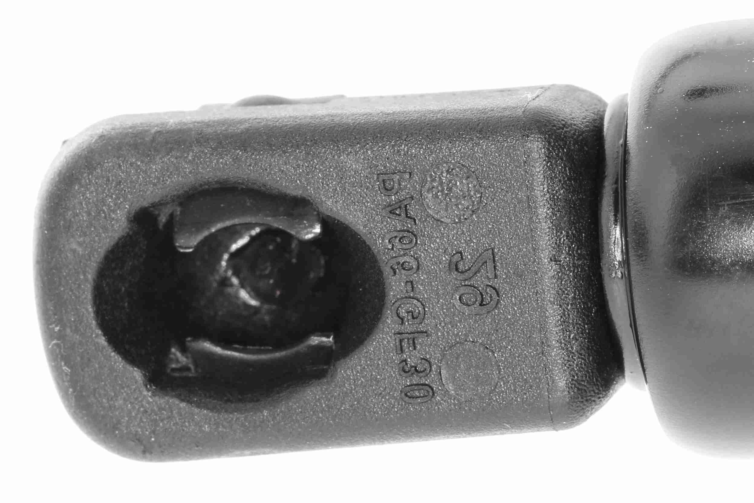 Vaico Gasveer, kofferruimte V25-0876