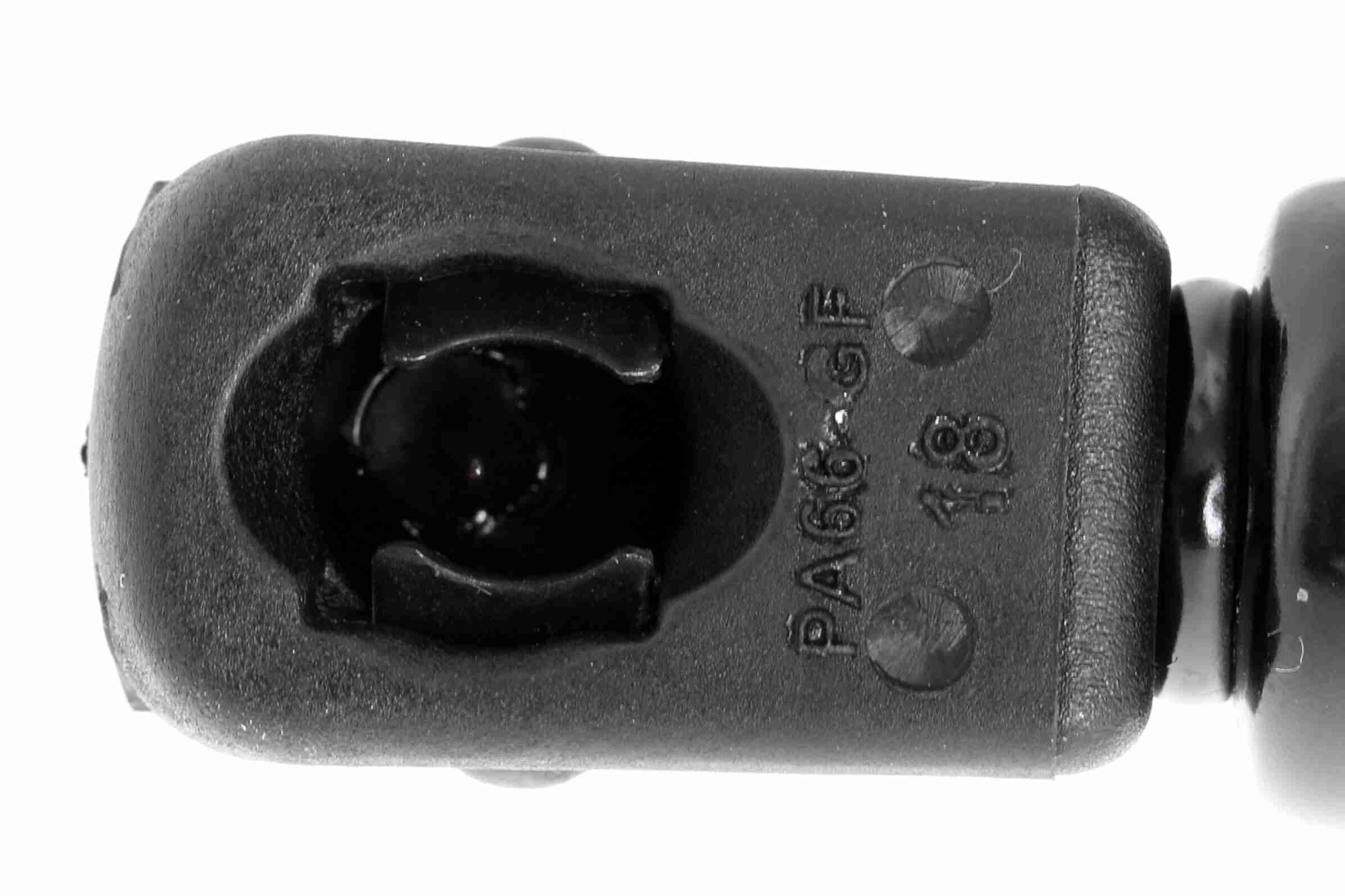 Vaico Gasveer, motorkap V42-0237