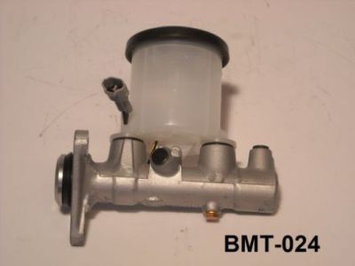 Aisin Hoofdremcilinder BMT-024