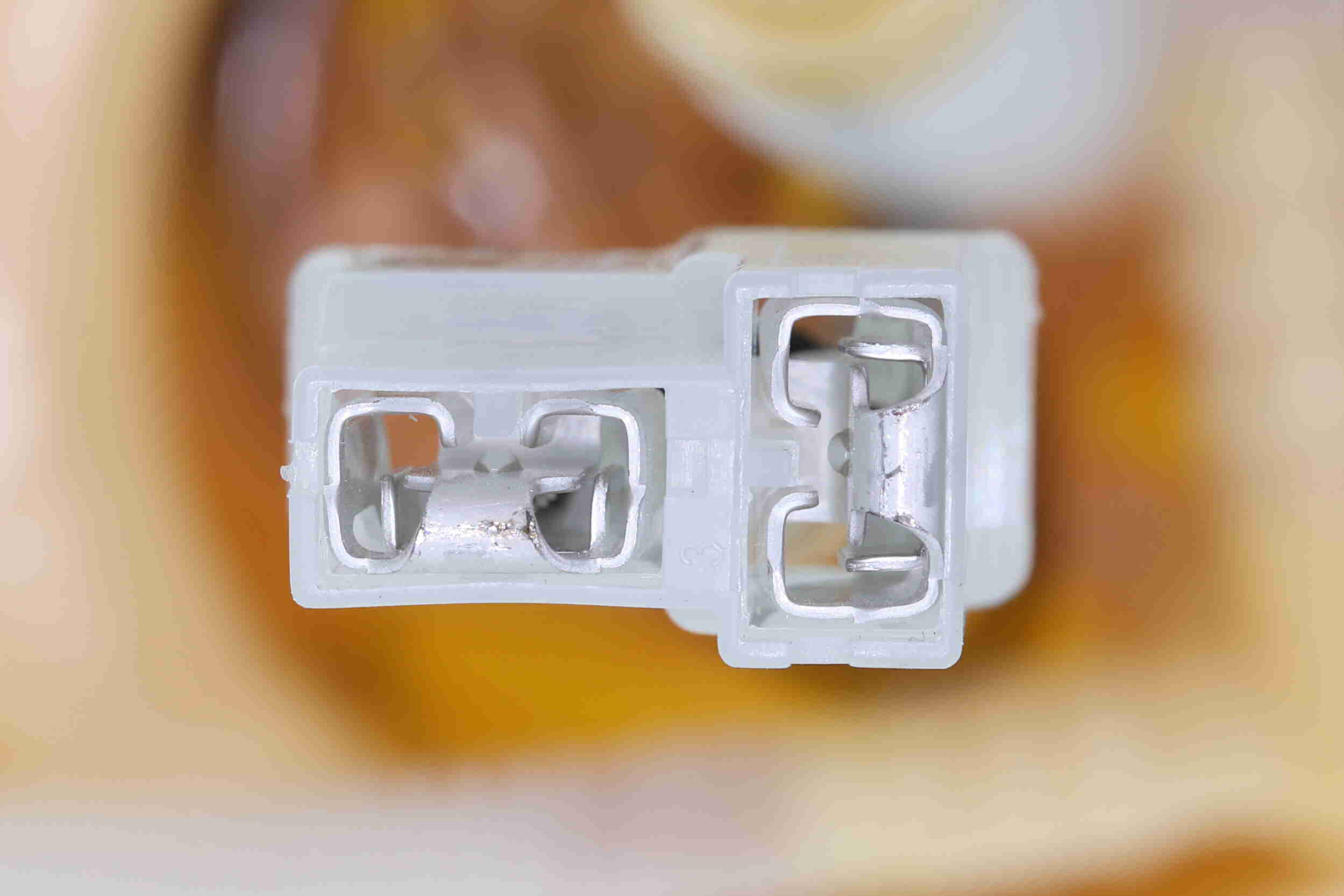 Vemo Brandstof toevoermodule V10-09-0011