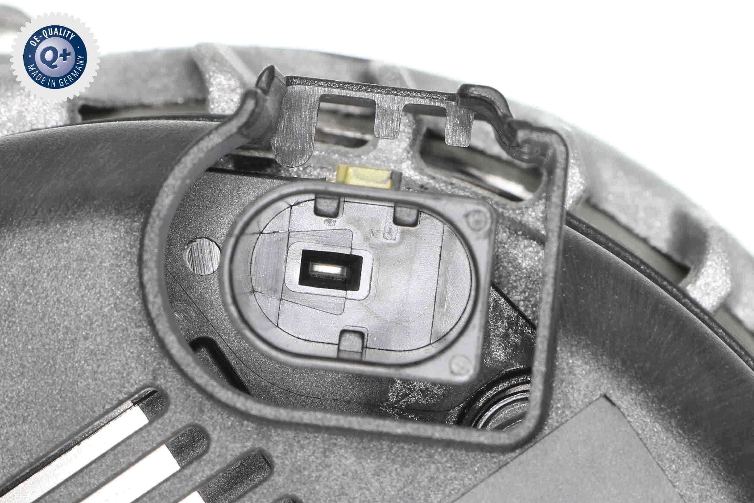 Vemo Alternator/Dynamo V10-13-50036