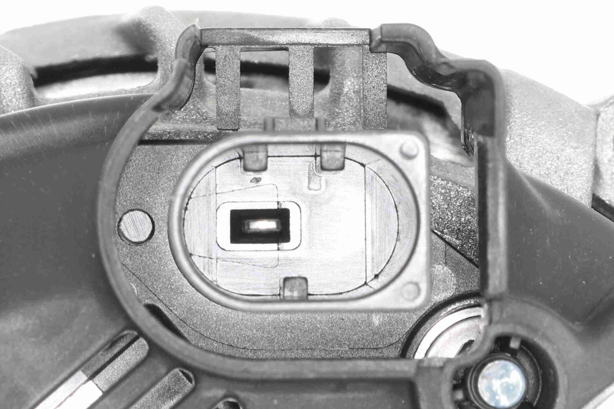 Vemo Alternator/Dynamo V10-13-50094